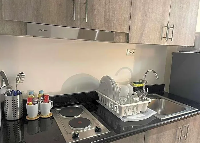 Staycation Mandaluyong Fame Residences Greenfield District By Darpm 3*