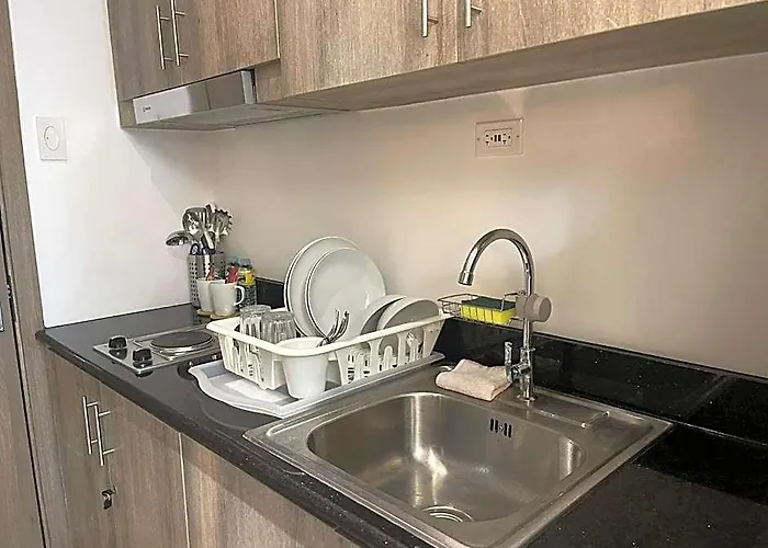Staycation Mandaluyong Fame Residences Greenfield District By Darpm 3*